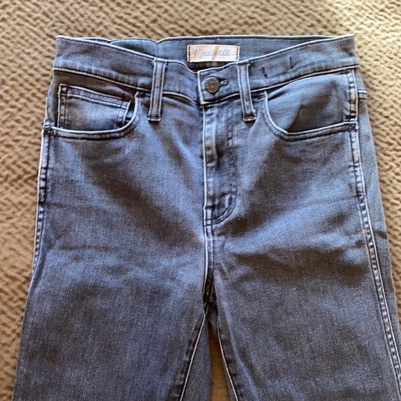 Madewell 10” High Riser Black Denim Skinny Jean - Picture 4 of 8